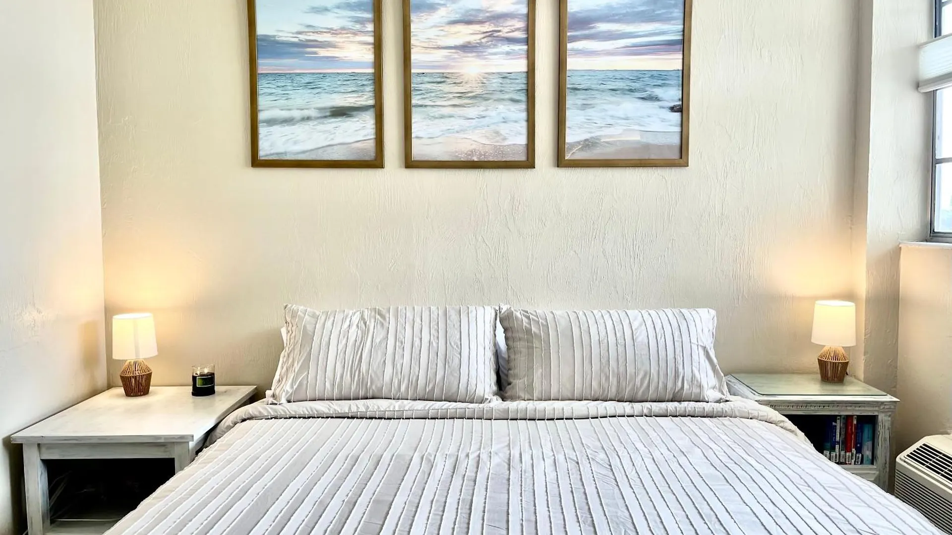 Sunset Studio Daytona Beachfront