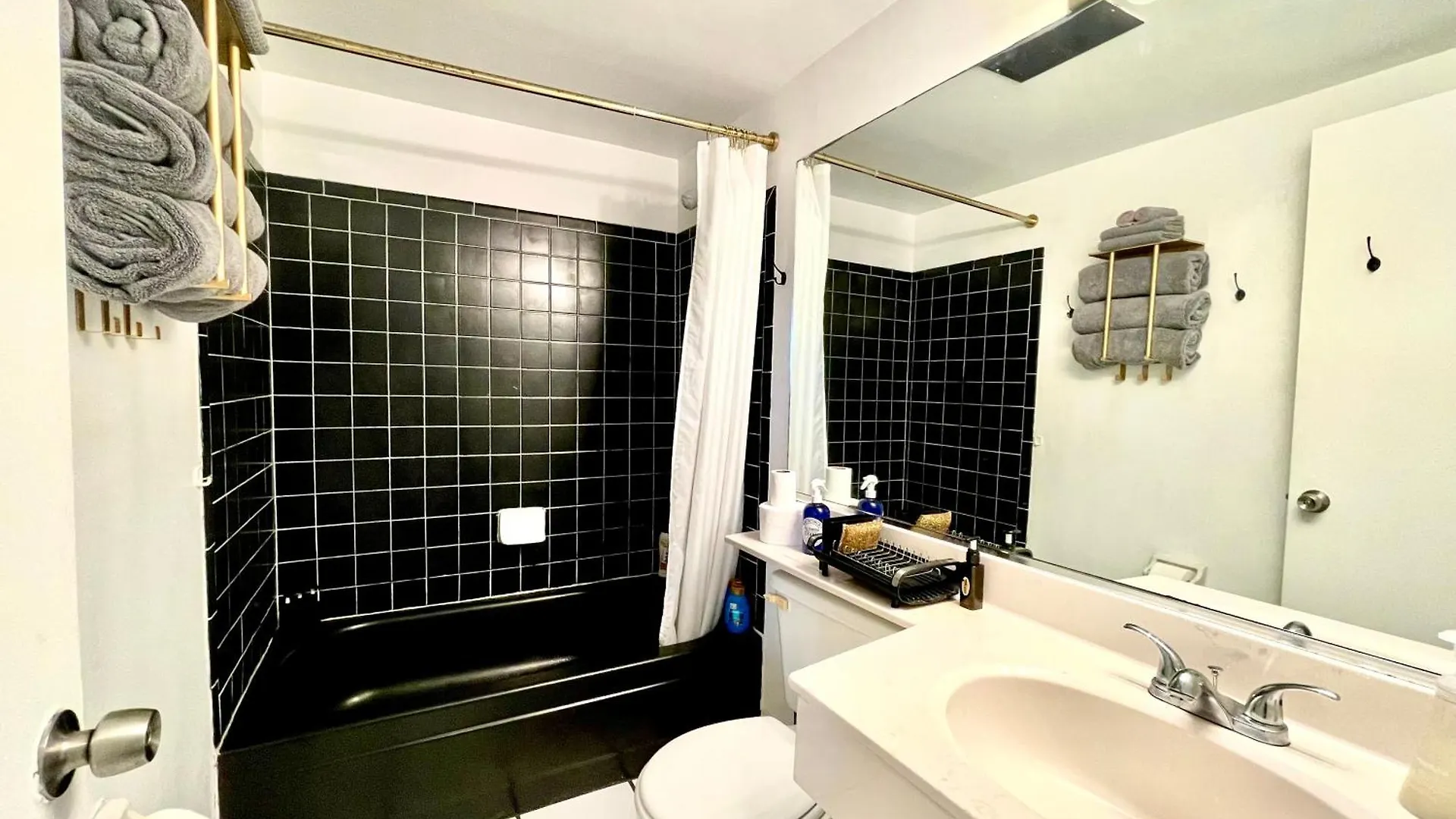 Sunset Studio Daytona Beachfront Apartment